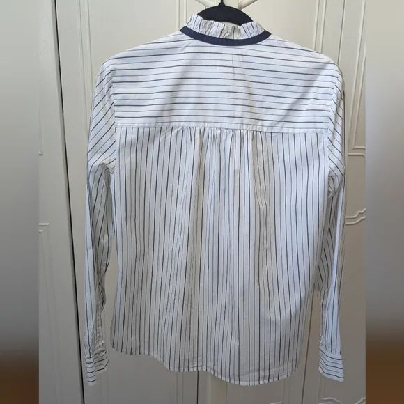 GAP Striped Shirt in White and Blue - Picture 3 of 10
